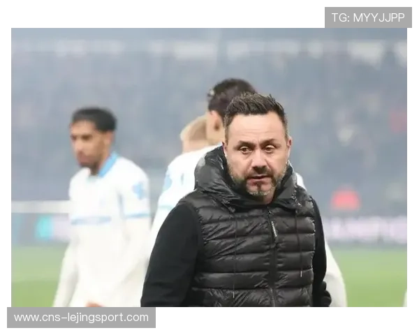 德泽尔比批评马赛补时崩盘:防守纪律性亟待提升 德泽尔比批评马赛补时崩盘:防守纪律性亟待提升