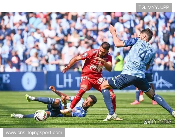 尼斯1-1布雷斯特，保级战双方各取一分